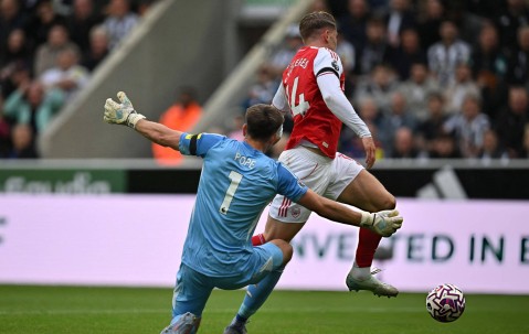 关于阿森纳发布备战花絮，今晚官宣签约，欧冠任务艰巨，细节决定成败的信息-开云体育平台