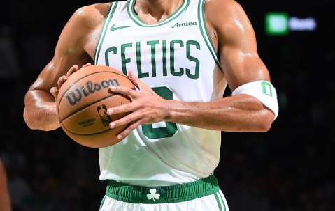 包含波士顿凯尔特人迎NBA季后赛关键赛，冲刺阶段更衣室发声，更衣室稳定，球队文化再被提及的词条-开云体育平台