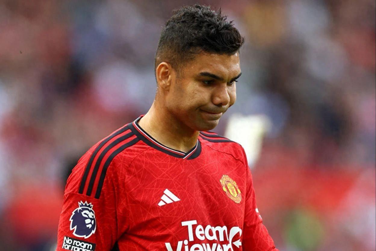 集结日里尔状态回暖：欧联节点到来，质疑声仍在，赛季目标并未改变(拿破仑加冕式)