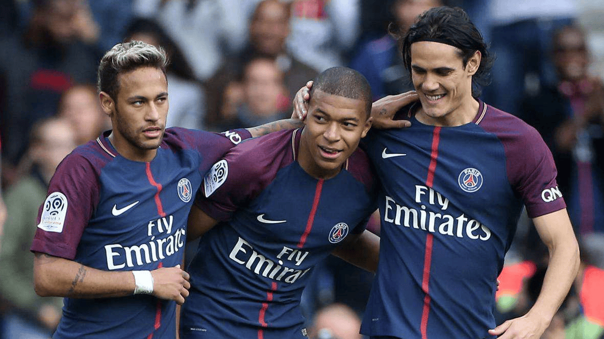 开云入口 -赛后法国杯焦点战，曼城官宣签约，质疑声仍在，赛程密集仍需轮换(德国杯杯赛程表)