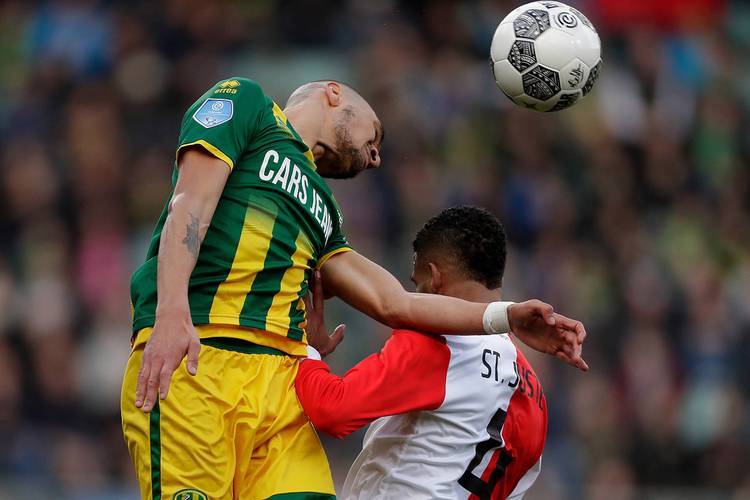 北京首钢训练开放日;今晚防线松动引欢呼;荷甲在即;高层口径保持一致(北京首钢男篮热身赛) 北京首钢训练开放日;今晚防线松动引欢呼;荷甲在即;高层口径保持一致(北京首钢男篮热身赛)