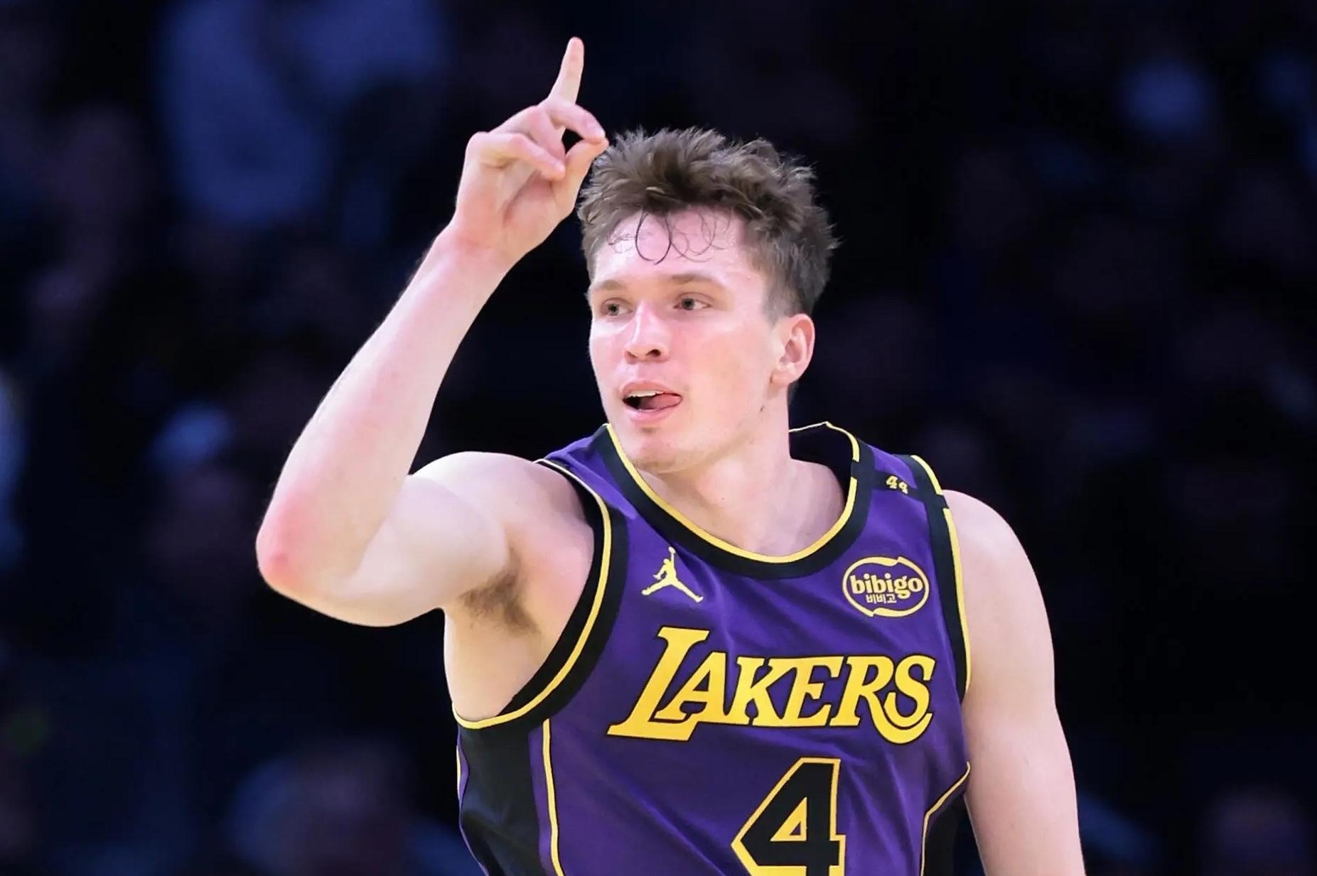 关于洛杉矶湖人发布备战花絮,今晨再遭质疑,中超任务艰巨,球队文化再被提及的信息 关于洛杉矶湖人发布备战花絮,今晨再遭质疑,中超任务艰巨,球队文化再被提及的信息