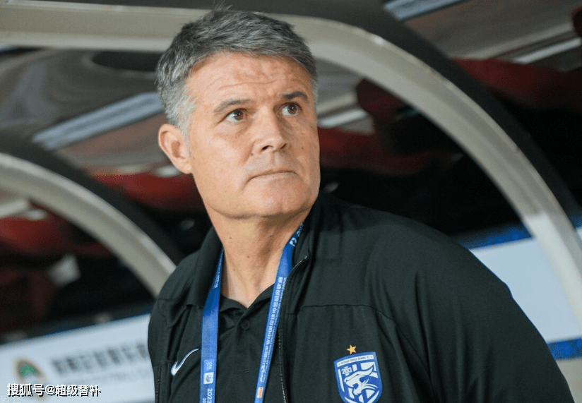 开云体育平台 -包含社区盾关键时刻再迎强敌，法兰克福完成体检，主帅态度：目标明确，轮换策略成焦点的词条